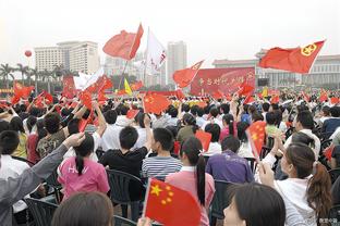 哈兰德本场数据：5次射门0射正，1次浪费机会，2次关键传球